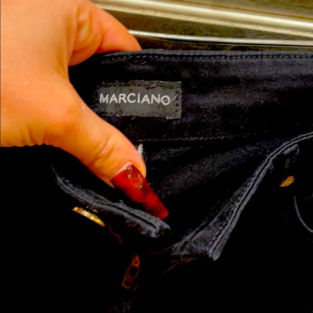 black gess marciano slacks stretchy
